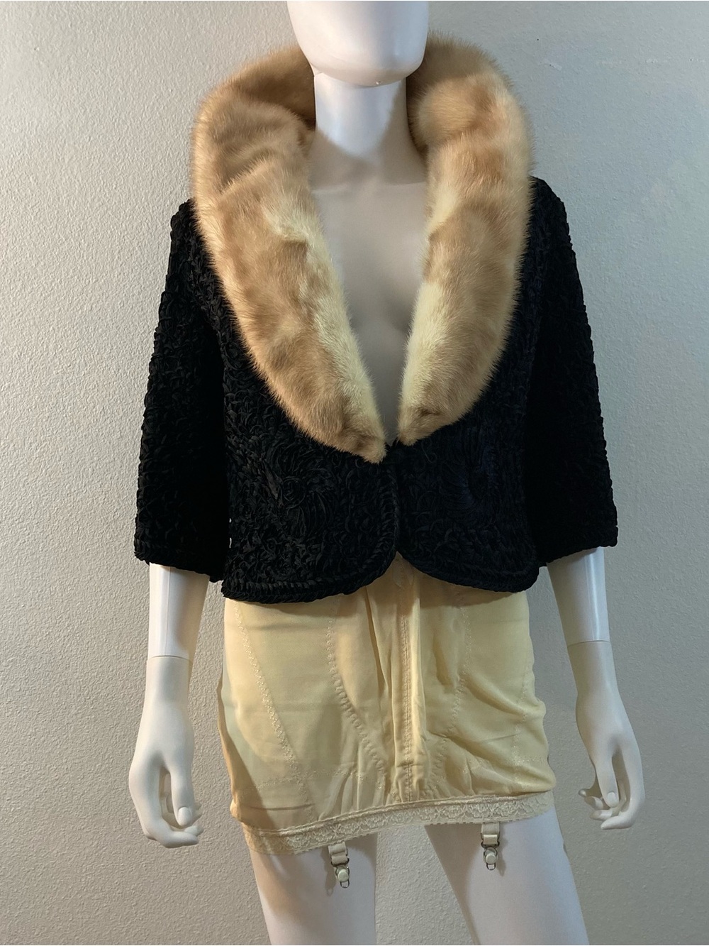 Vintage 1950’s Fur Collar Black Ribbon Jacket